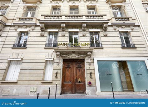 saint laurent office in paris.